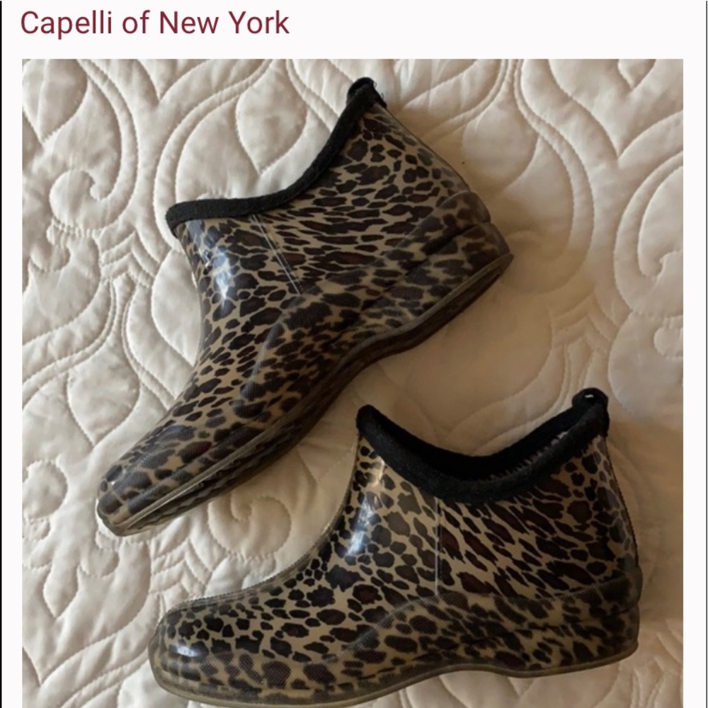Capelli of New York cheetah rain/winter booties